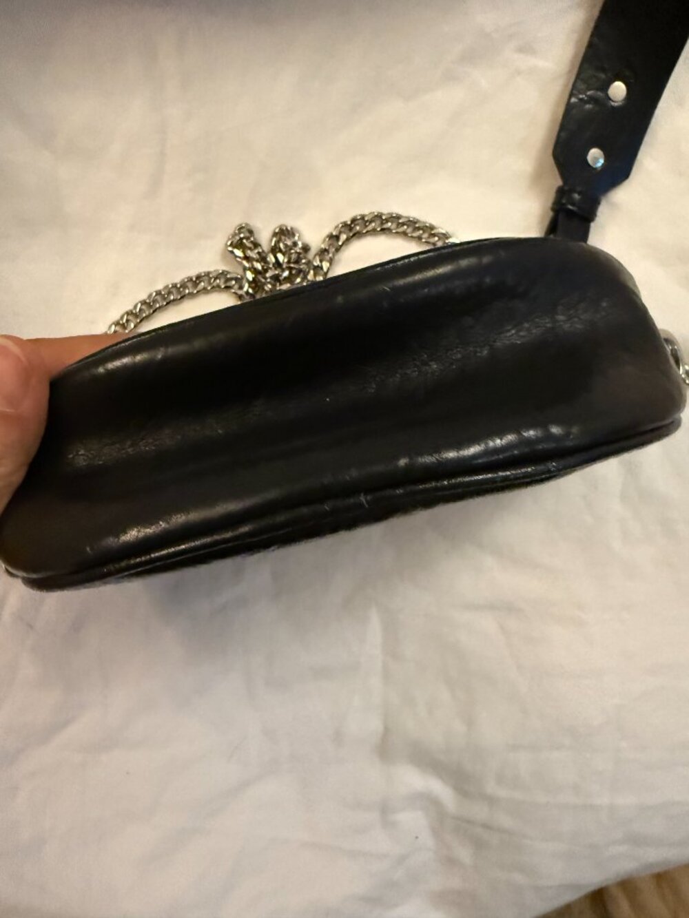 Charles & Keith CK Black Chain Dumpling Bag Underarm Crossbody Silver Hardware L - Picture 4 of 7
